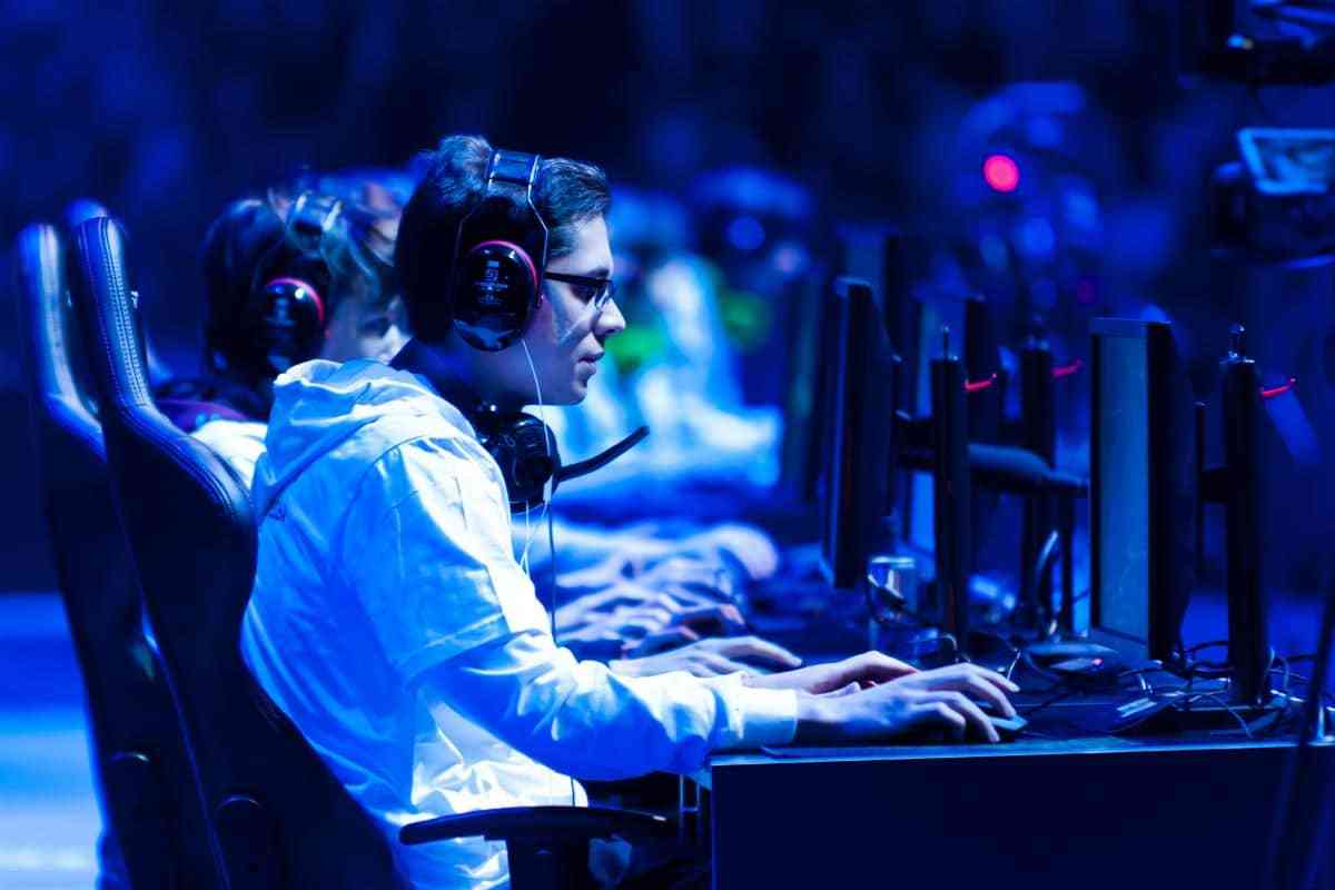 The Dominance of eSports Culture Is Changing The Way We Play Video