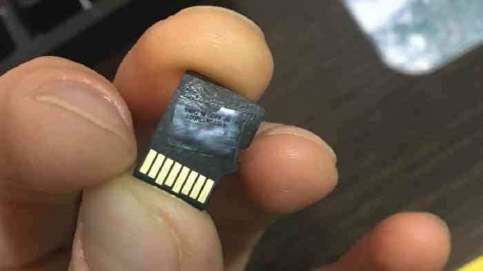 Counterfeit MicroSD Card 