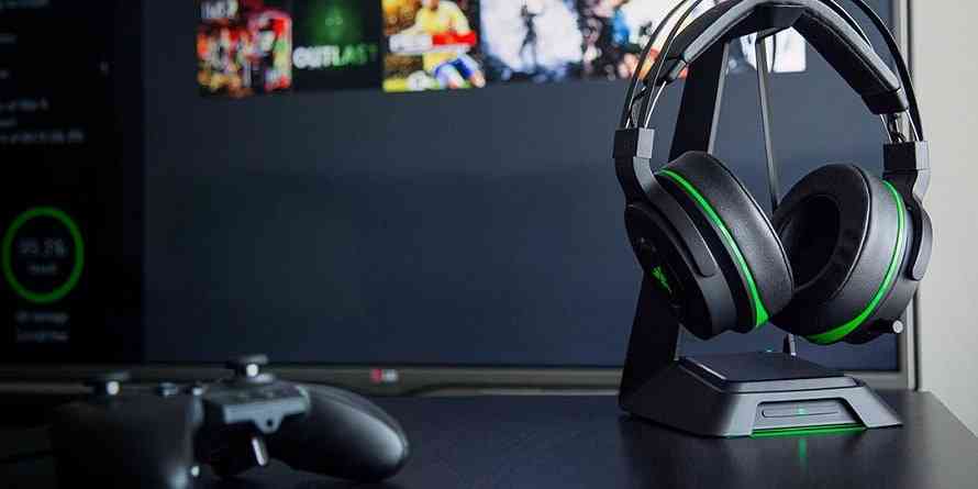 Unboxing Razer's Incredibly Sexy "Thresher Ultimate" Wireless Surround