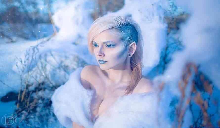 Cosplayer Darshelle Stevens is a Stunner and Her Cosplay is Jaw