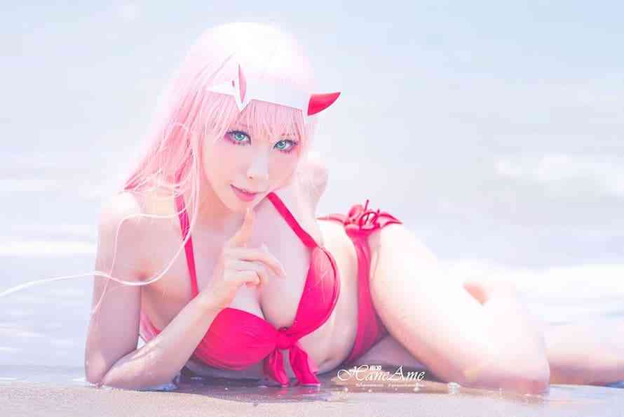 Hane Ame’s Cosplay is Super Hot and Amazing.