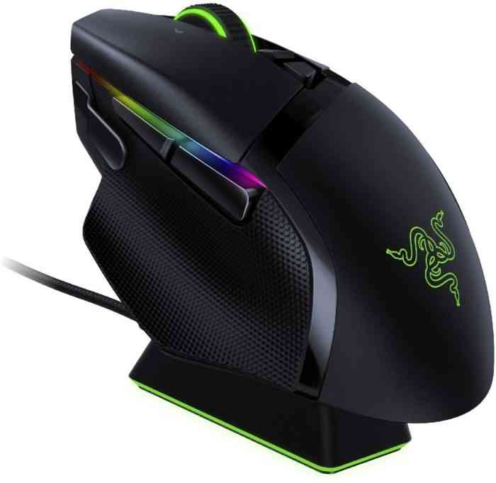 Razer Basilisk Ultimate HyperSpeed Wireless Gaming Mouse