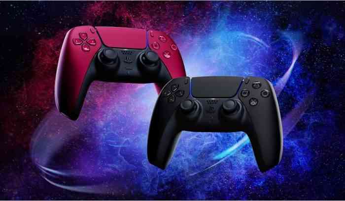 DualSense Cosmic Red and Midnight Black