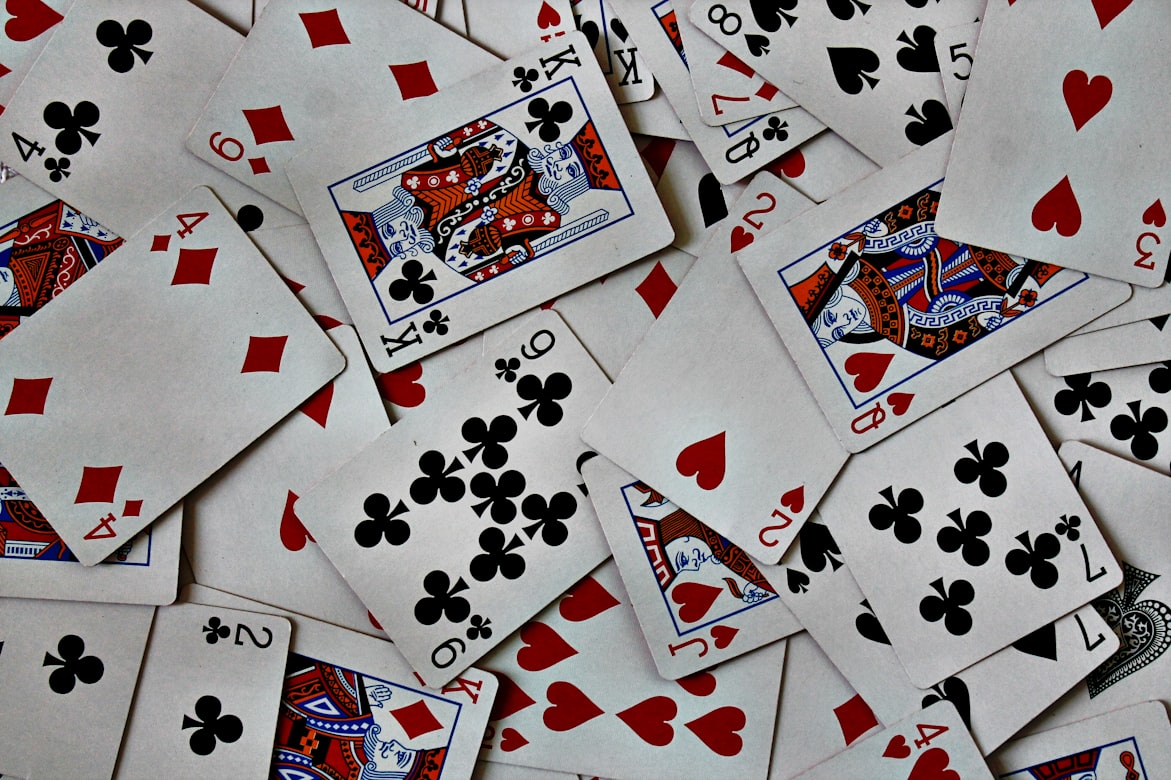 Speed, Squeeze or No Commission: Why Baccarat Is Splintering Into Specialist Formats