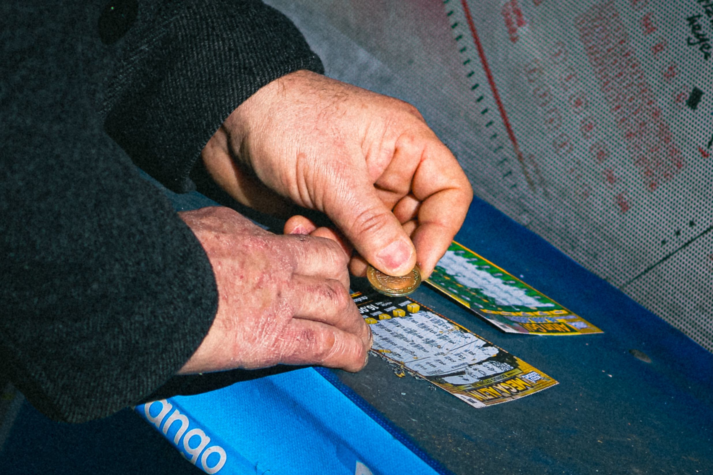 Scratch Cards Are Becoming Bonus Features Inside Online Slots